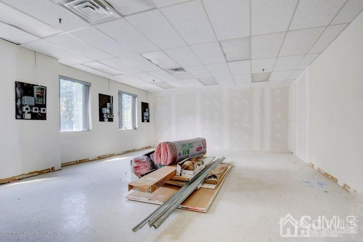 2045-2047 Highway 35 UNIT 203, South Amboy, NJ, 08879