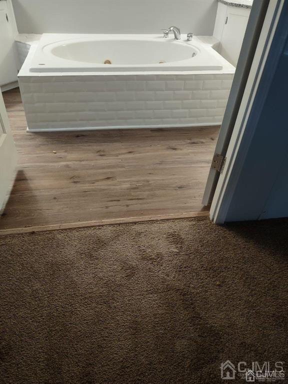 23 Twain, North Brunswick, NJ, 08902