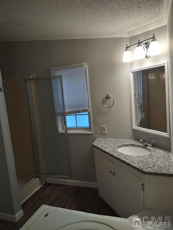 23 Twain, North Brunswick, NJ, 08902