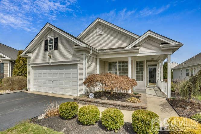 516 Moores Ct