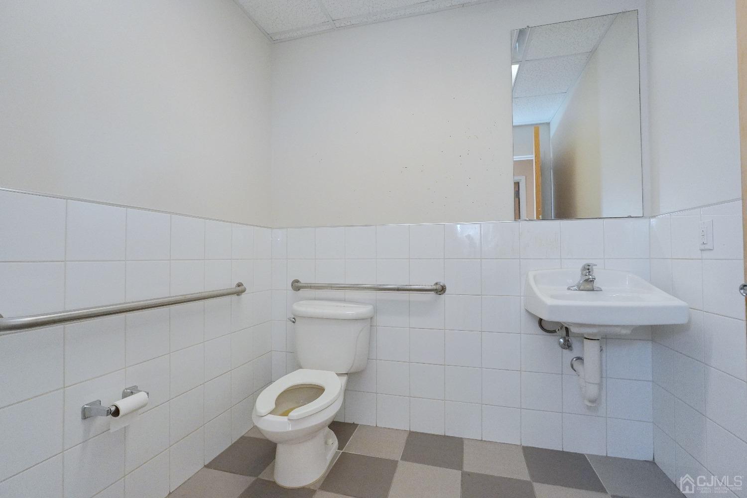 131 N Broadway UNIT B, South Amboy, NJ, 08879