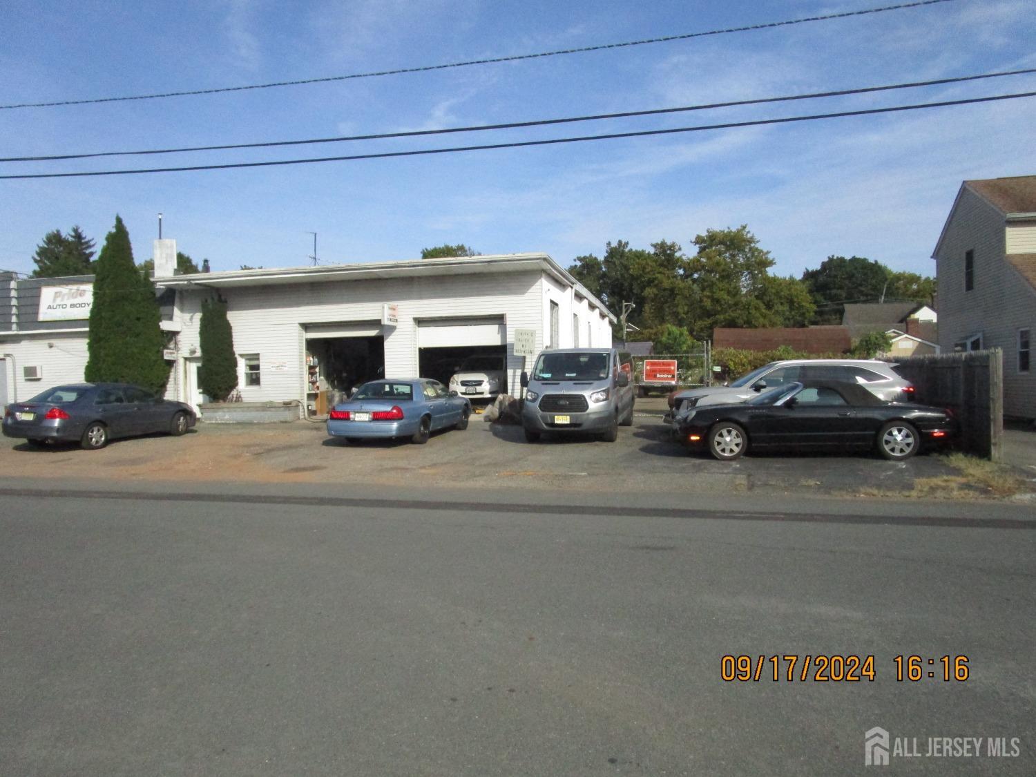 1065 Amboy, Edison, NJ, 08817