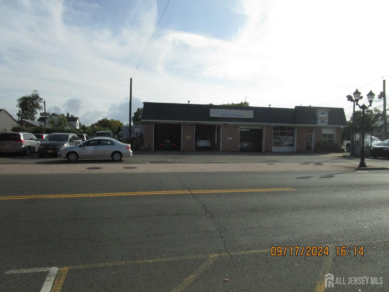 1065 Amboy, Edison, NJ, 08817