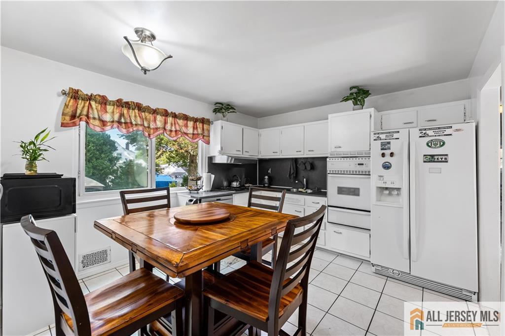 5 Nottingham Drive, East Brunswick NJ 08816 – Photo 14