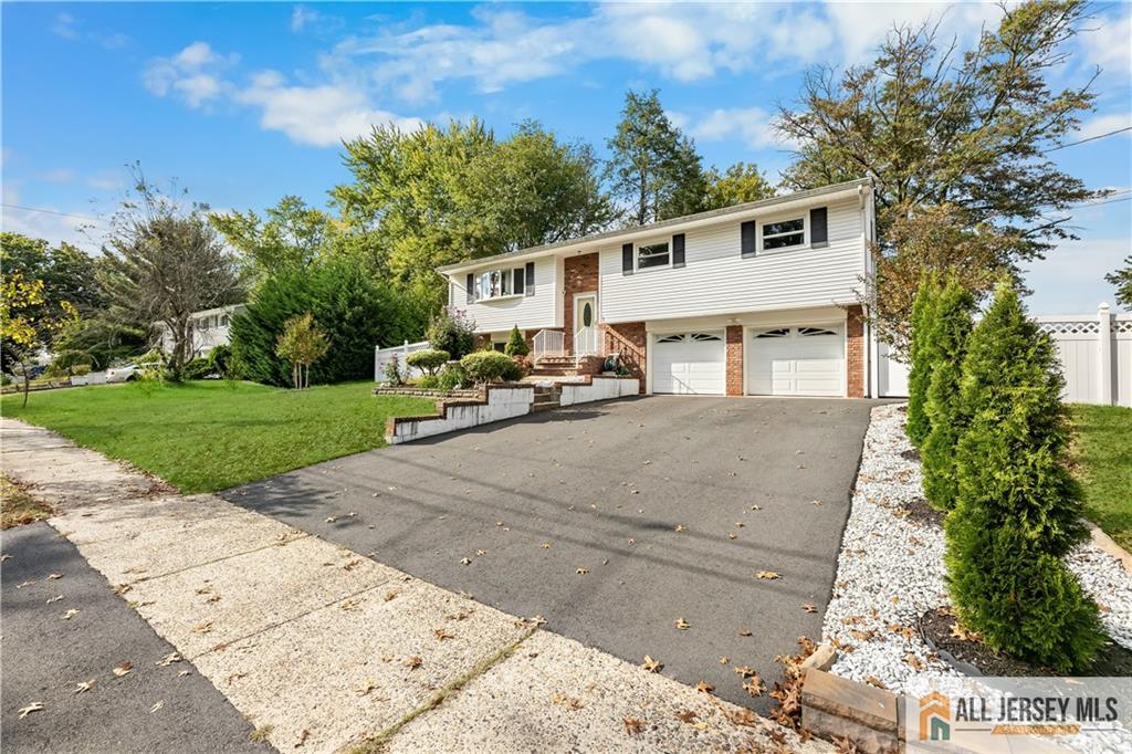 5 Nottingham Drive, East Brunswick NJ 08816 – Photo 3