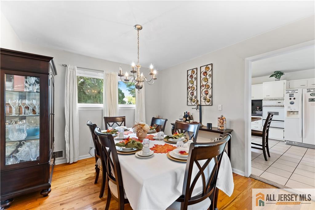 5 Nottingham Drive, East Brunswick NJ 08816 – Photo 16