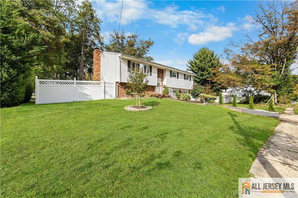 5 Nottingham Drive, East Brunswick NJ 08816 – Photo 4