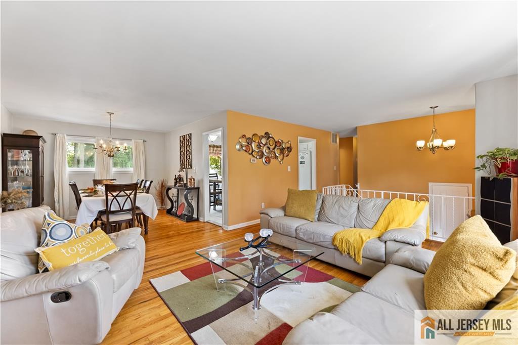 5 Nottingham Drive, East Brunswick NJ 08816 – Photo 9