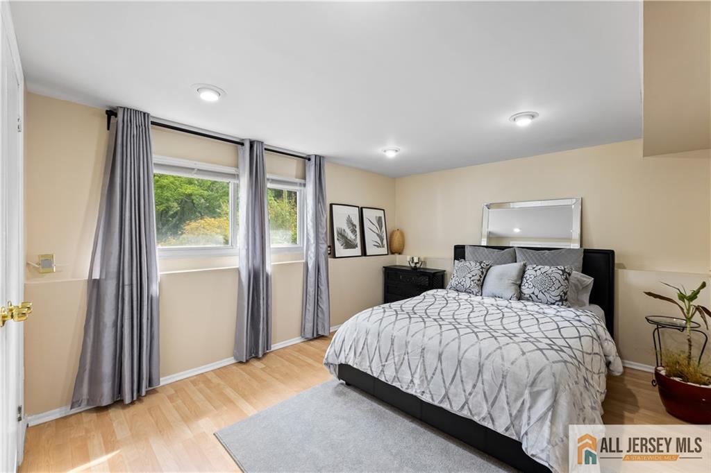 5 Nottingham Drive, East Brunswick NJ 08816 – Photo 21