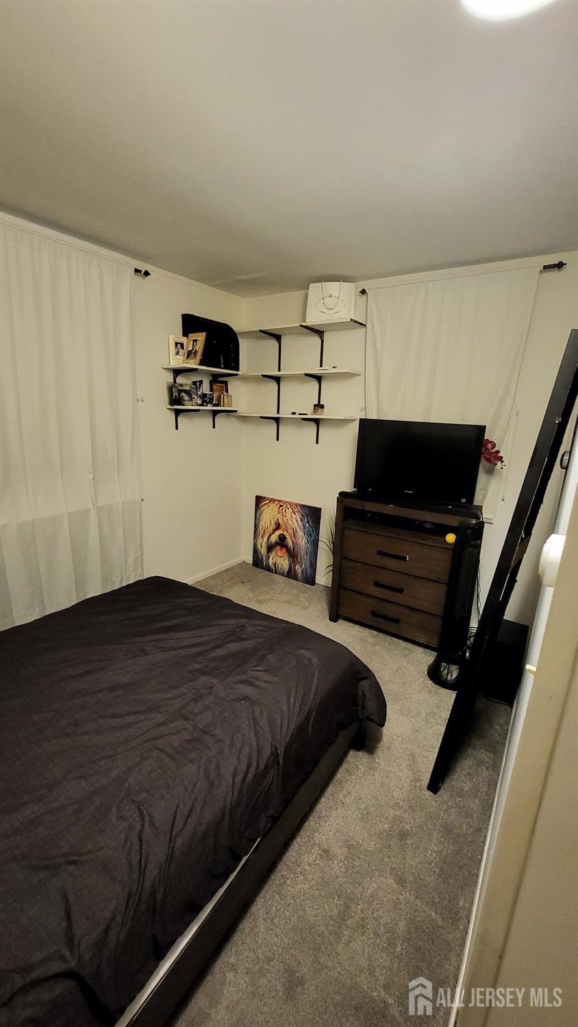 19 Belshaw, Eatontown, NJ, 07724