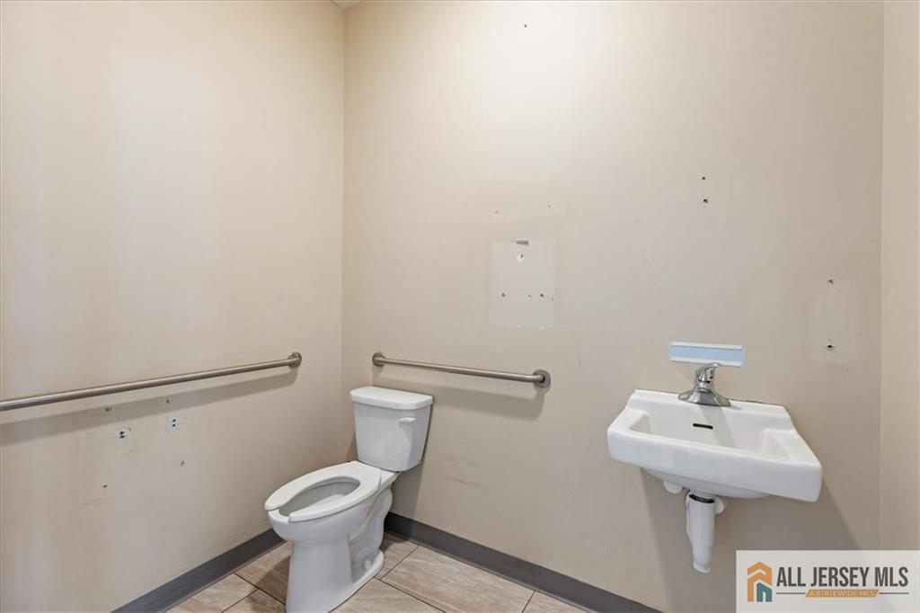 112 W Merchant Street, Audubon Bor NJ 08106 – Photo 15