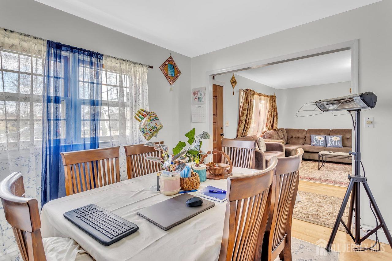 109 S Harrison, Iselin, NJ, 08830