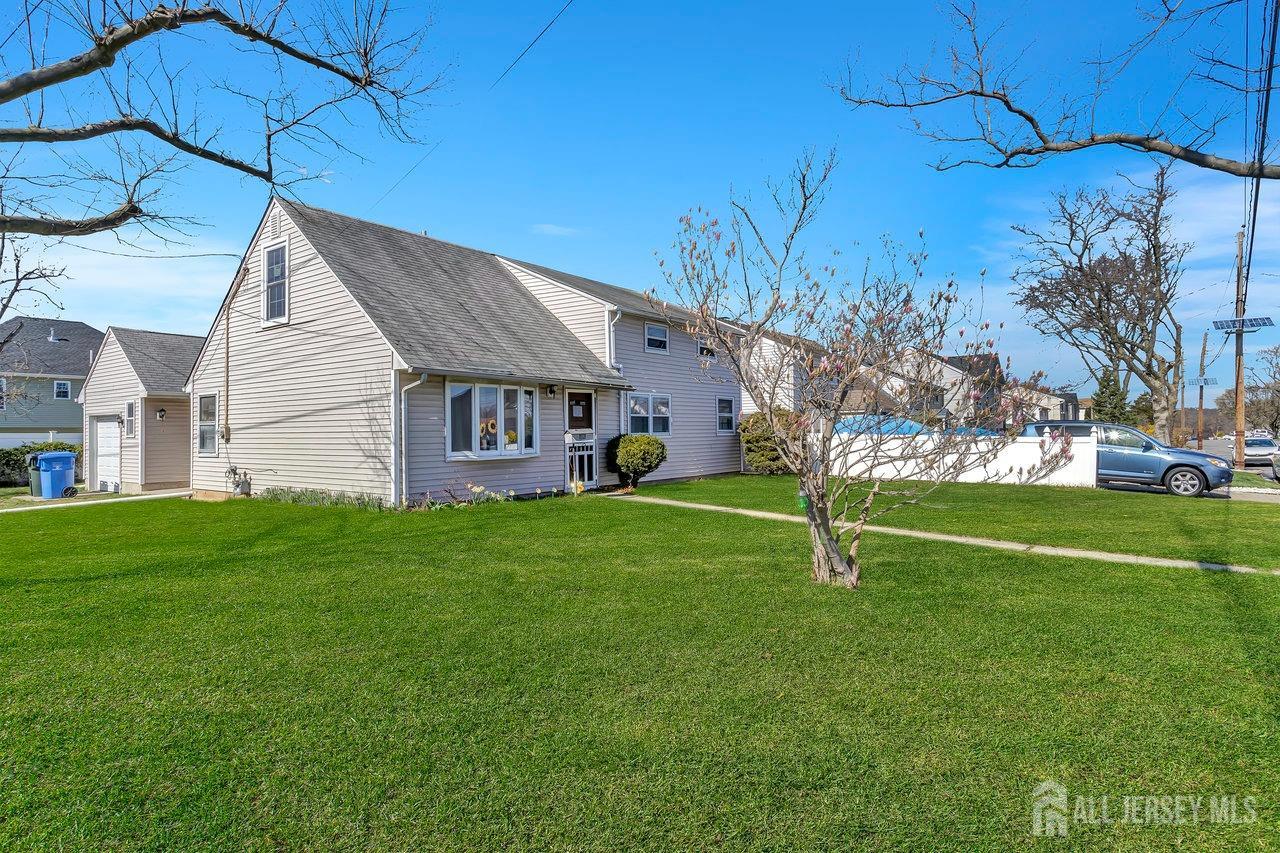 109 S Harrison, Iselin, NJ, 08830