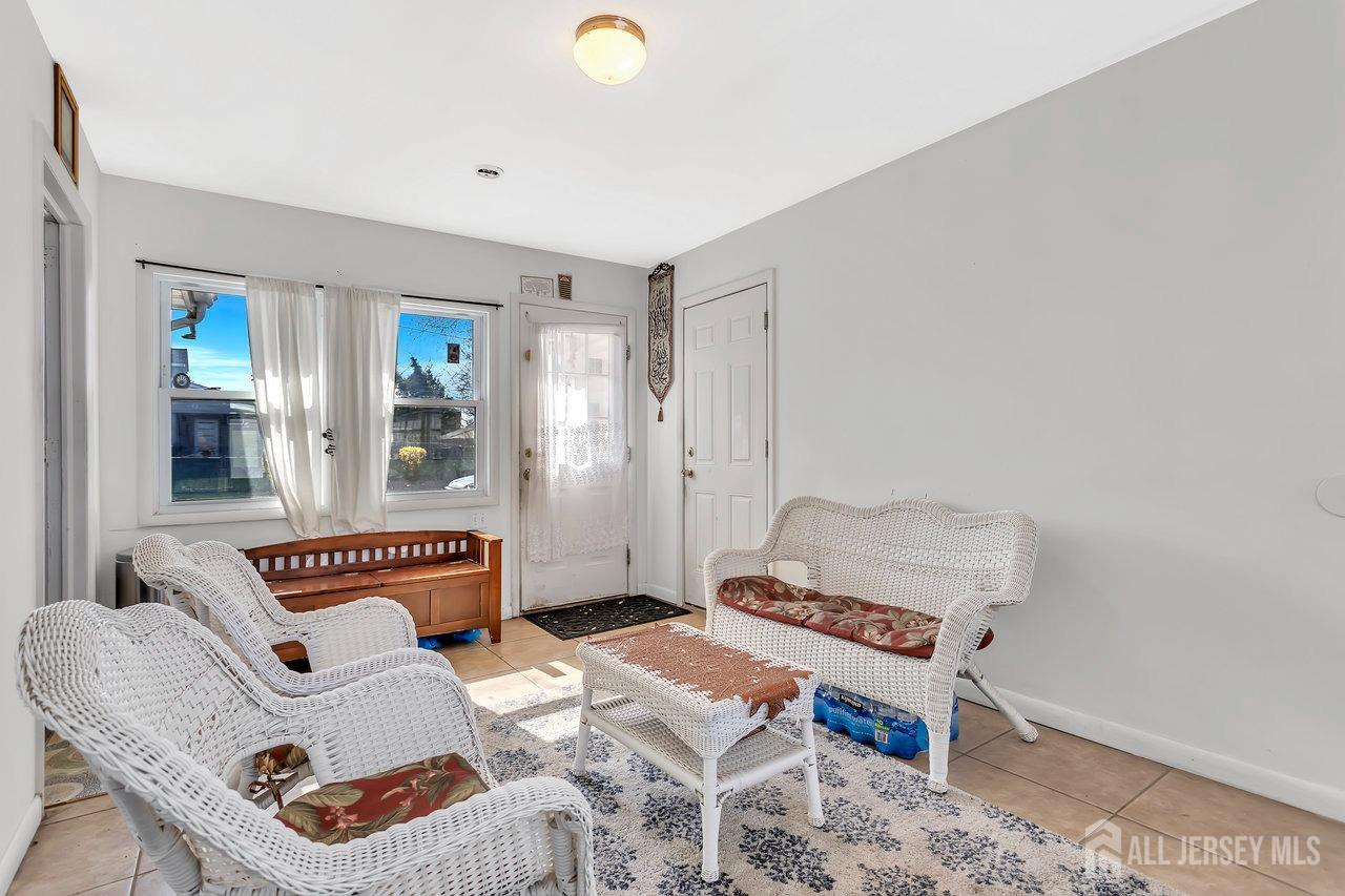 109 S Harrison, Iselin, NJ, 08830