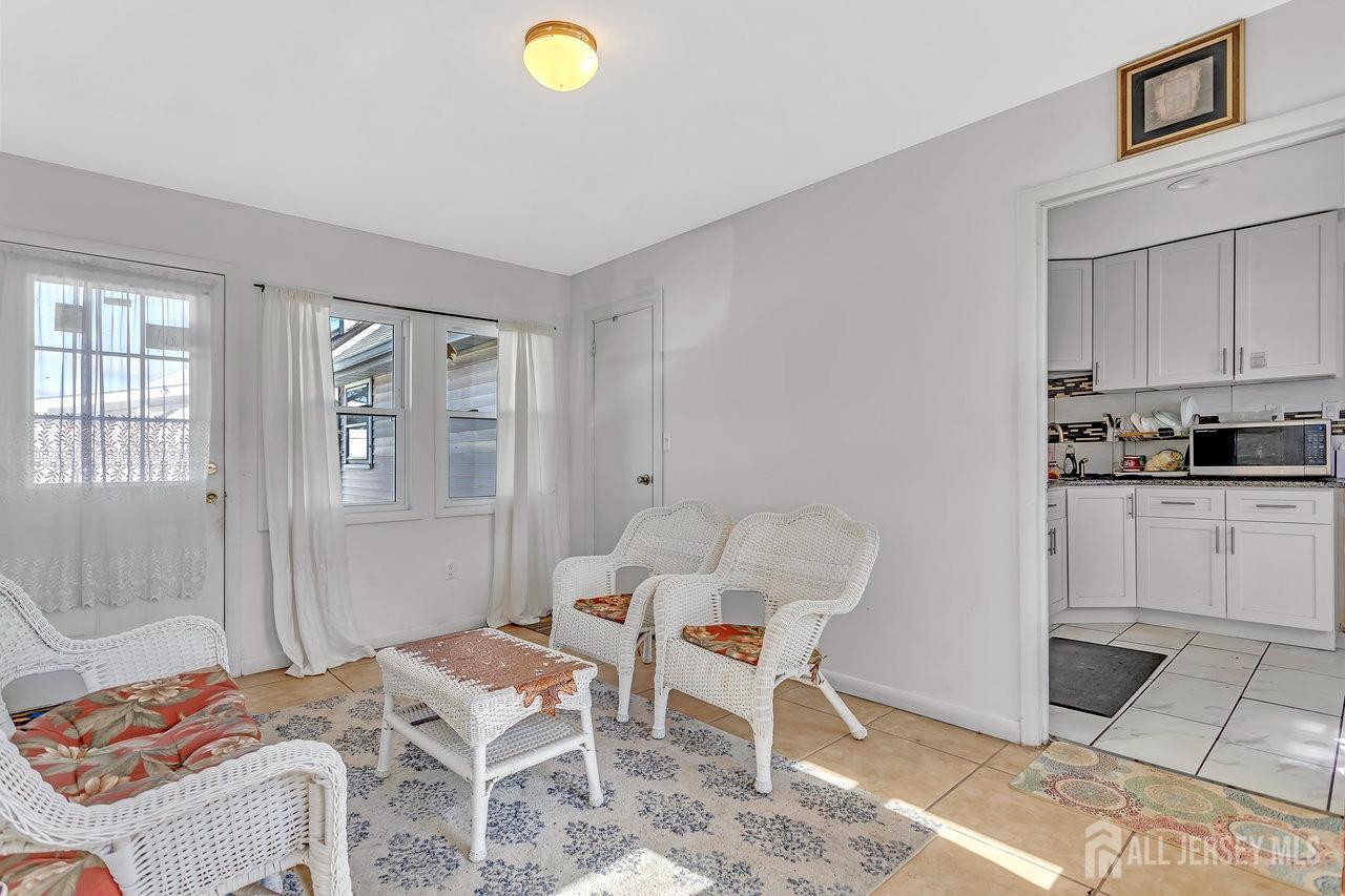 109 S Harrison, Iselin, NJ, 08830