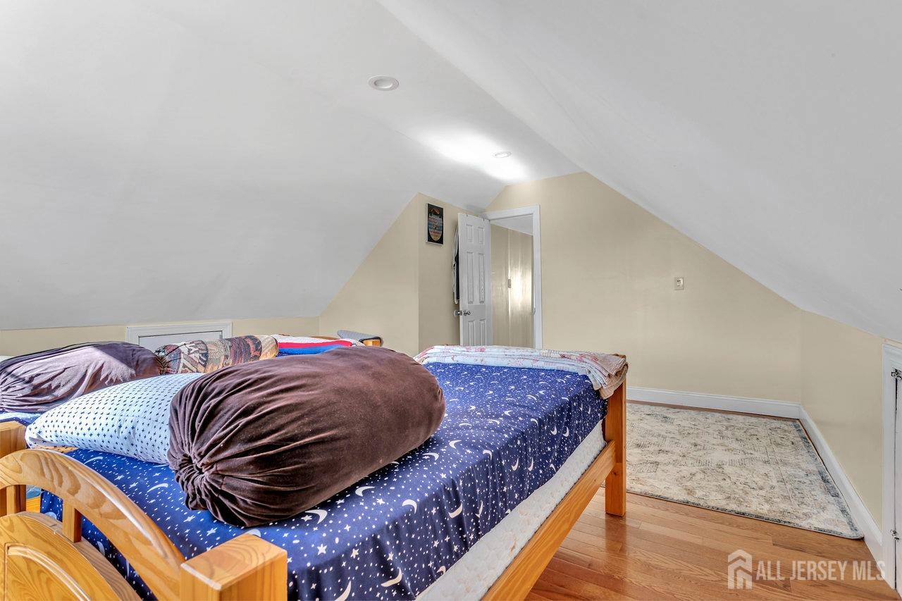 109 S Harrison, Iselin, NJ, 08830