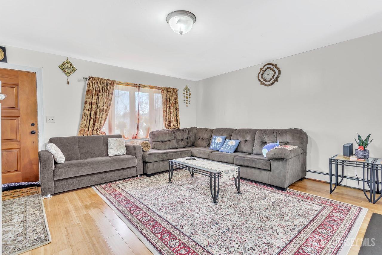 109 S Harrison, Iselin, NJ, 08830