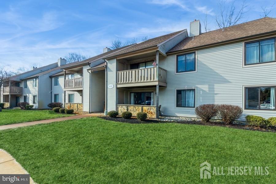 105 The Woods Drive, Cherry Hill NJ 08003 - Main View