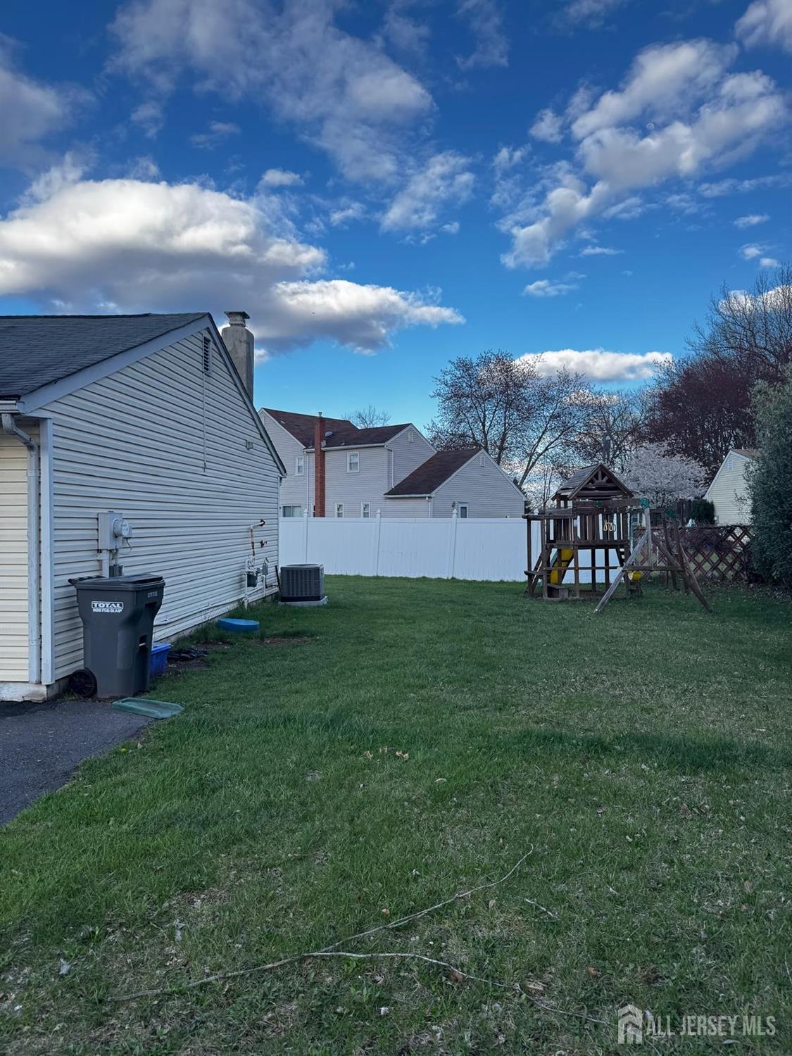 3 JOYCE Drive, Piscataway NJ 08854 - View 3