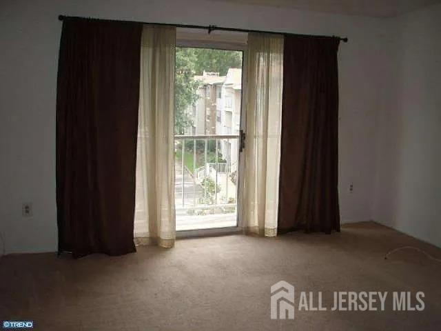 40 Holly Court, Hamilton NJ 08619 - View 3