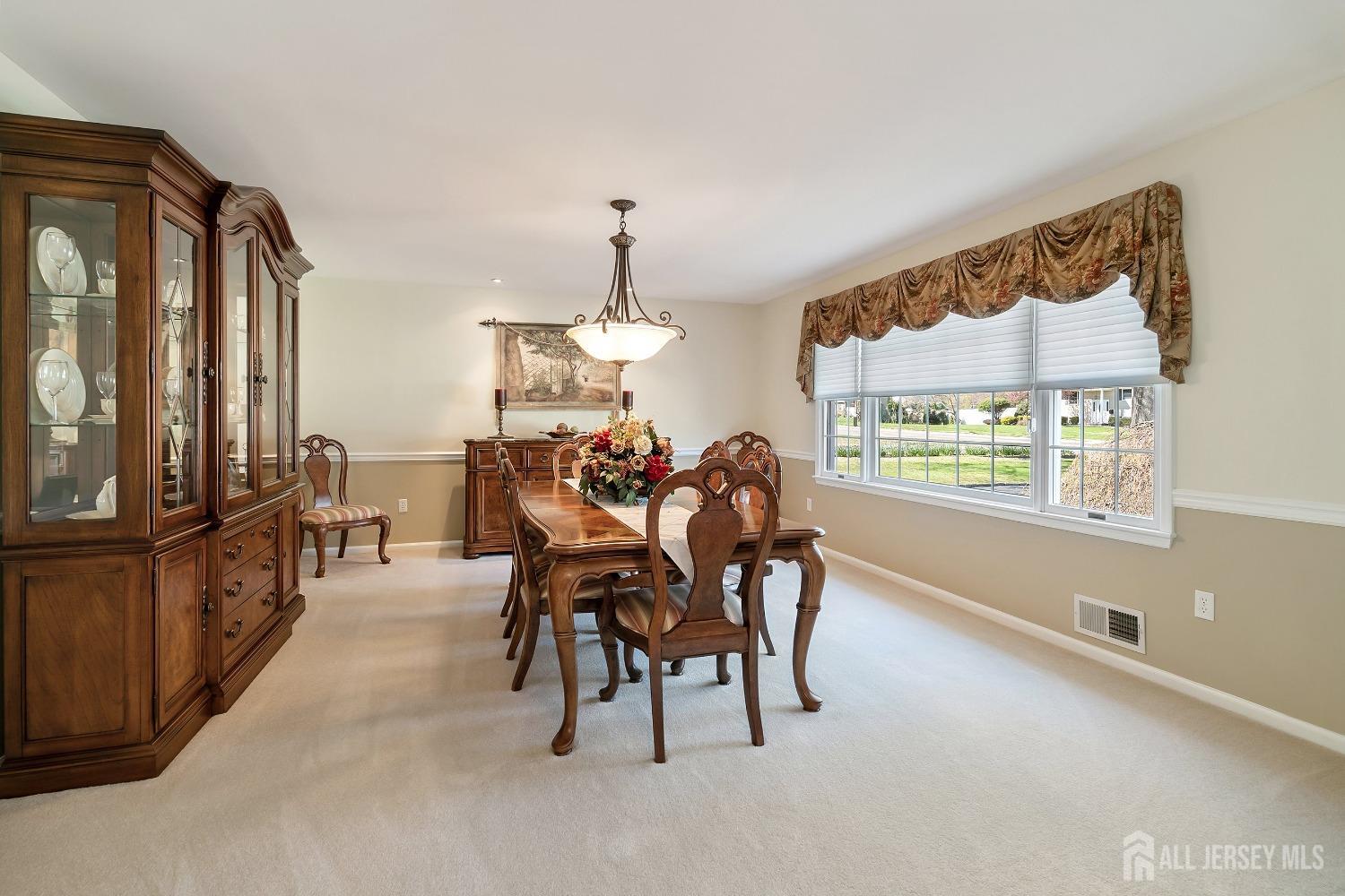 46 Hosford, Leonardo, NJ, 07737