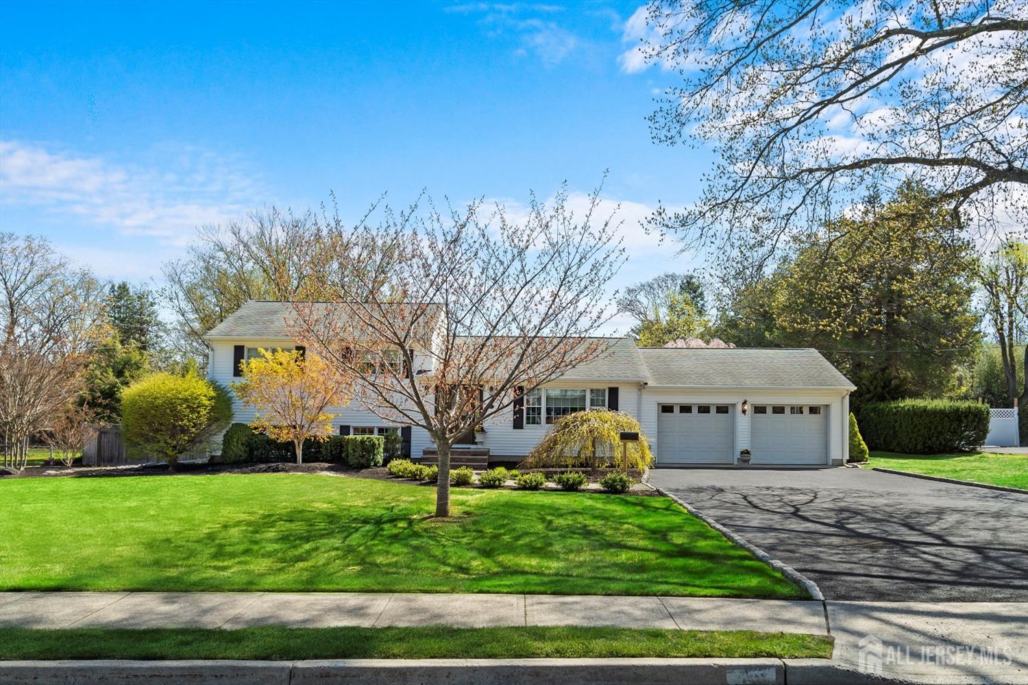 46 Hosford, Leonardo, NJ, 07737