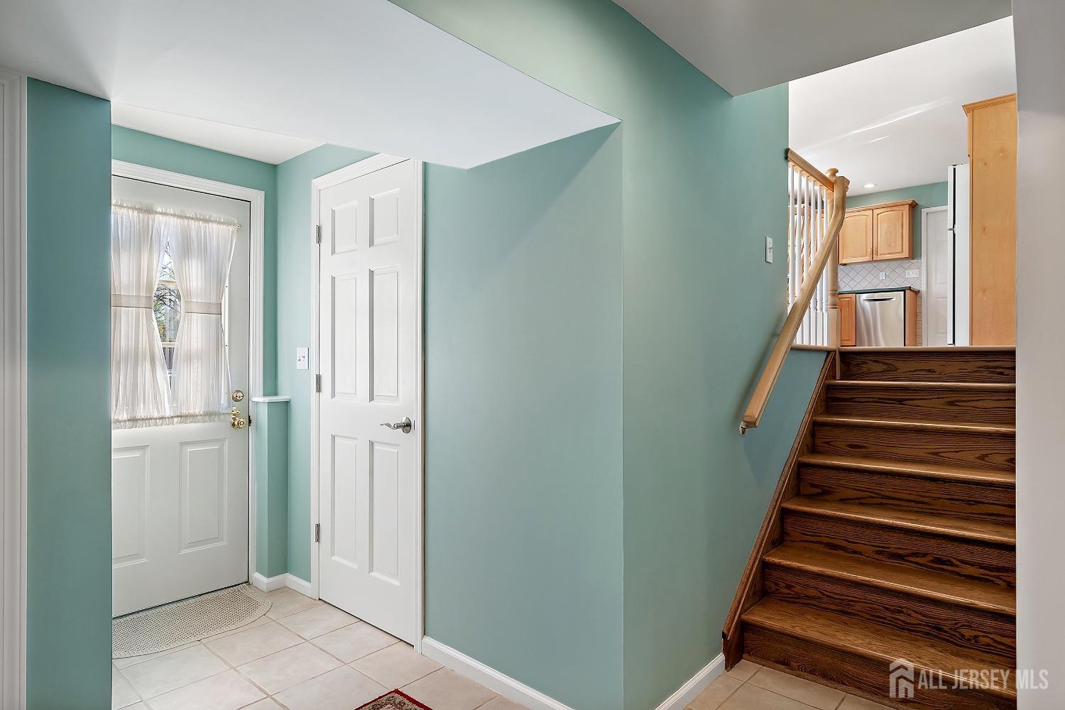 46 Hosford, Leonardo, NJ, 07737