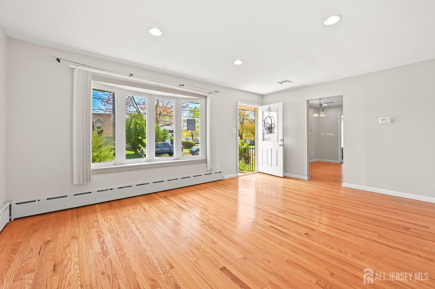 71 elm Street, Edison NJ 08837 - View 5