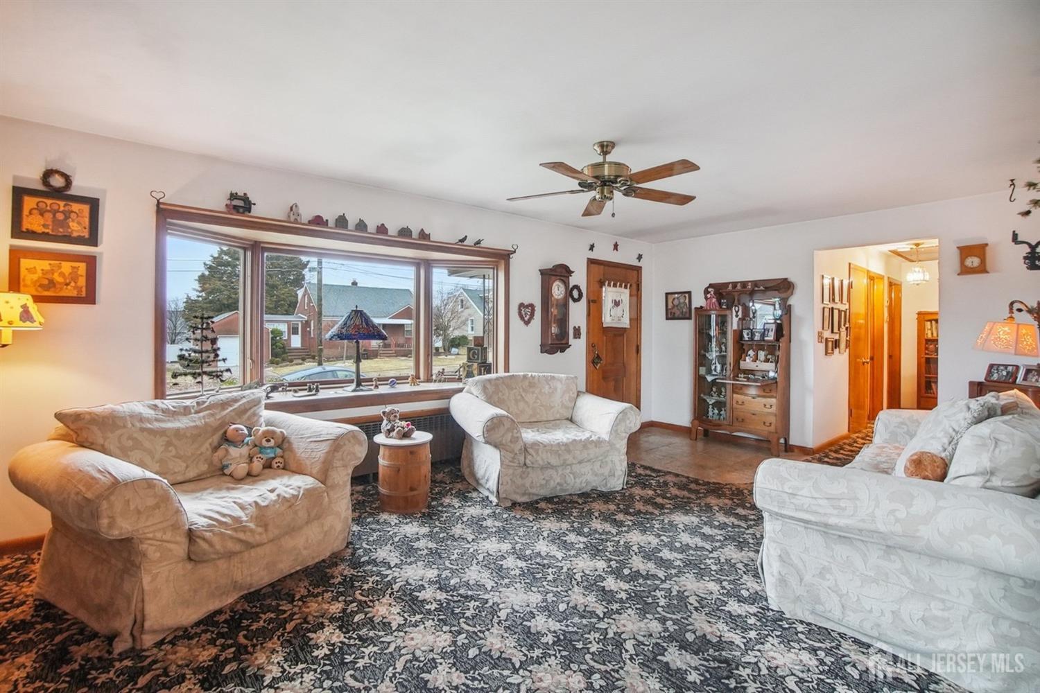 42 FREDERICK Street, Carteret NJ 07008 - View 2