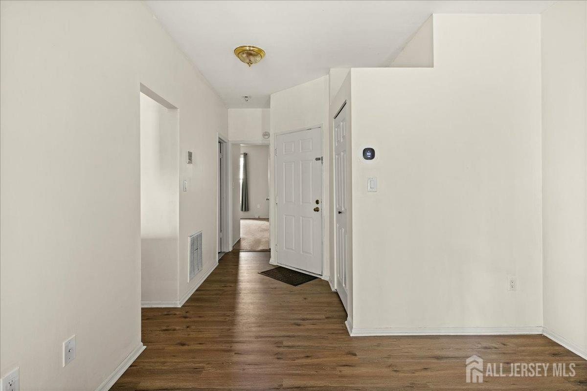 5151 Beech Court, South Brunswick NJ 08852 - View 2
