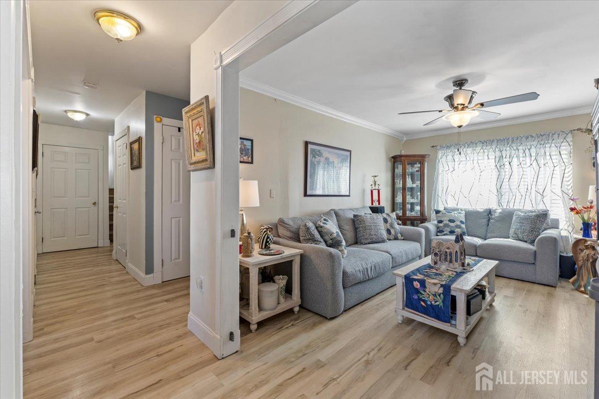 15 Sutton Place, Helmetta NJ 08828 - View 5
