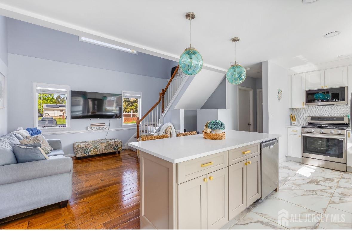 78 Henry Street, Franklin NJ 08873 - View 4