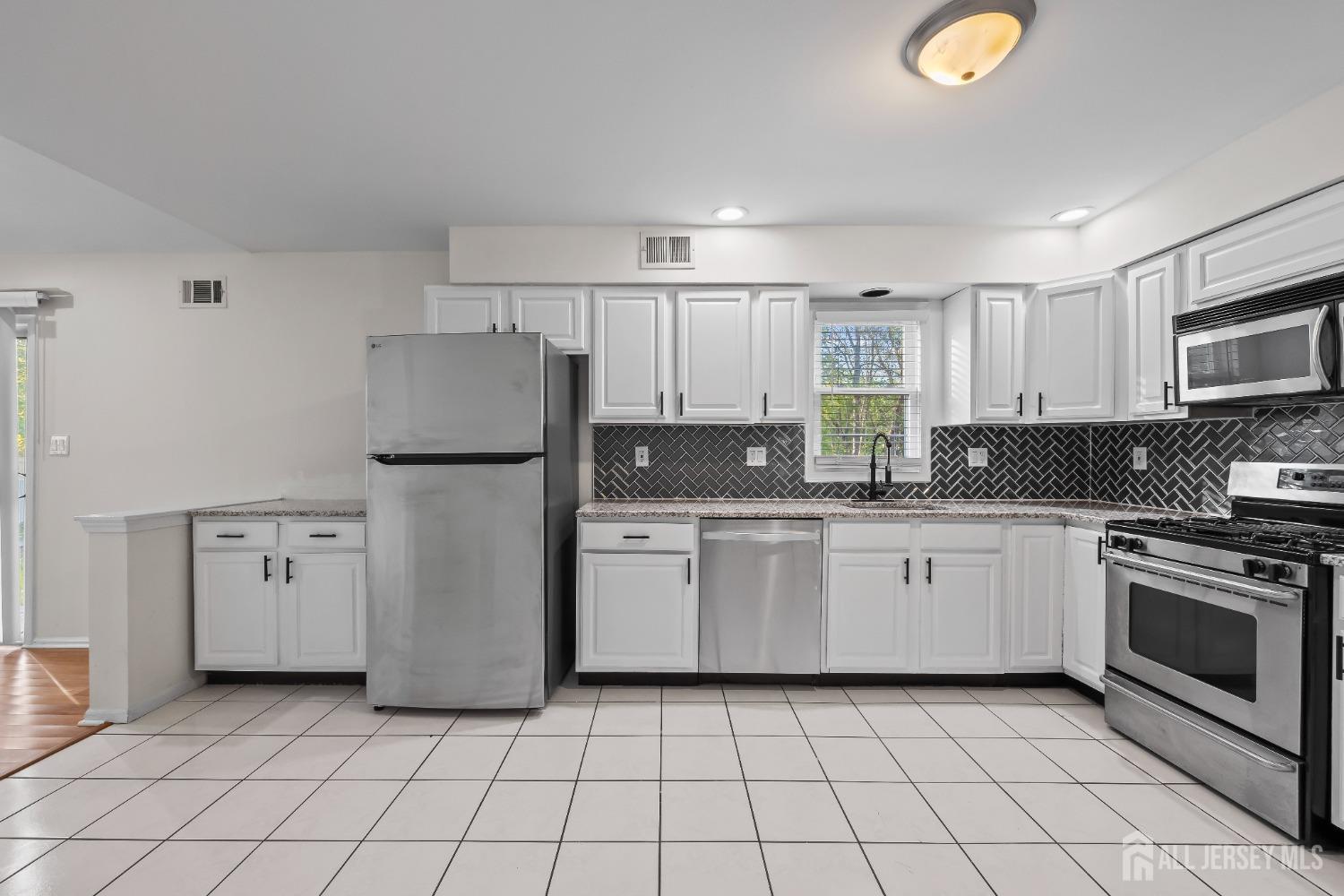 26 Jaime Court, Old Bridge NJ 08857 - View 4