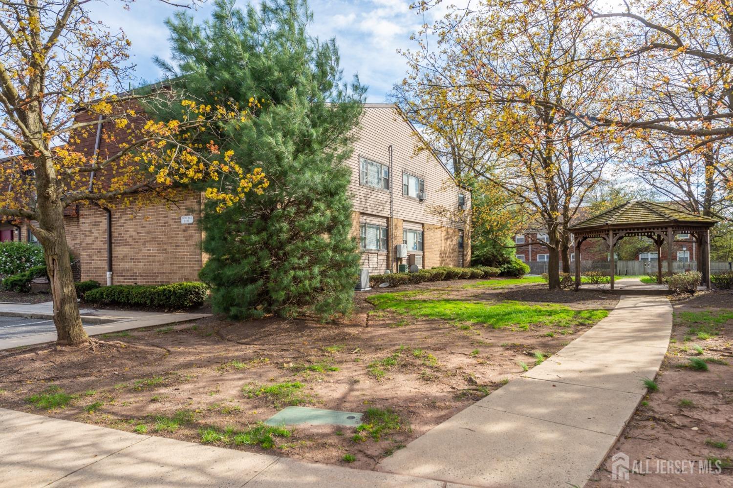1133 livingston Avenue, North Brunswick NJ 08902 - View 5