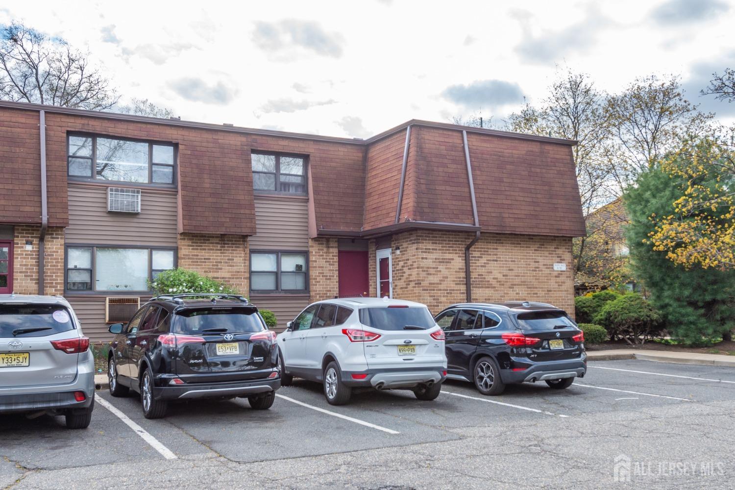 1133 livingston Avenue, North Brunswick NJ 08902 - View 3