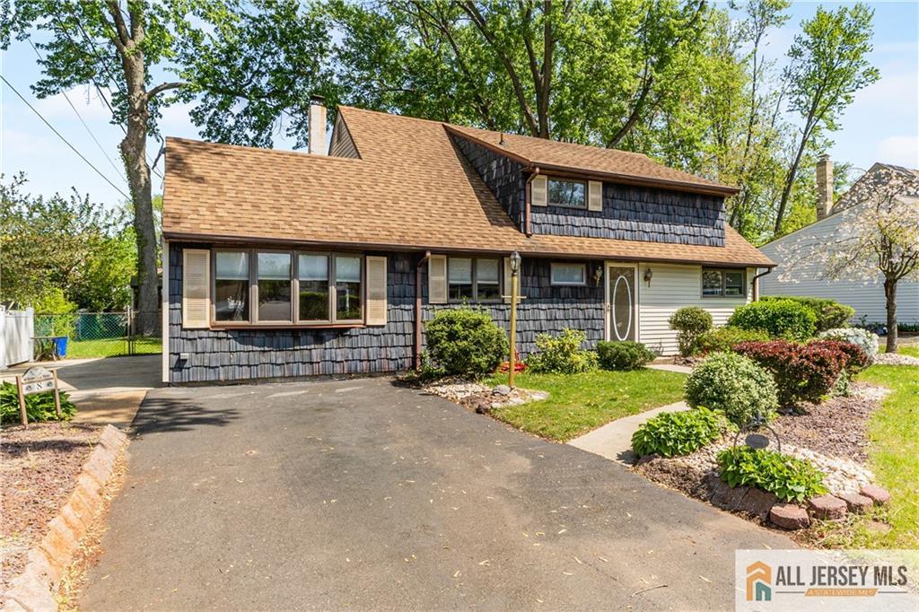 8 Farmbrook Drive, Old Bridge NJ 08857 - View 2