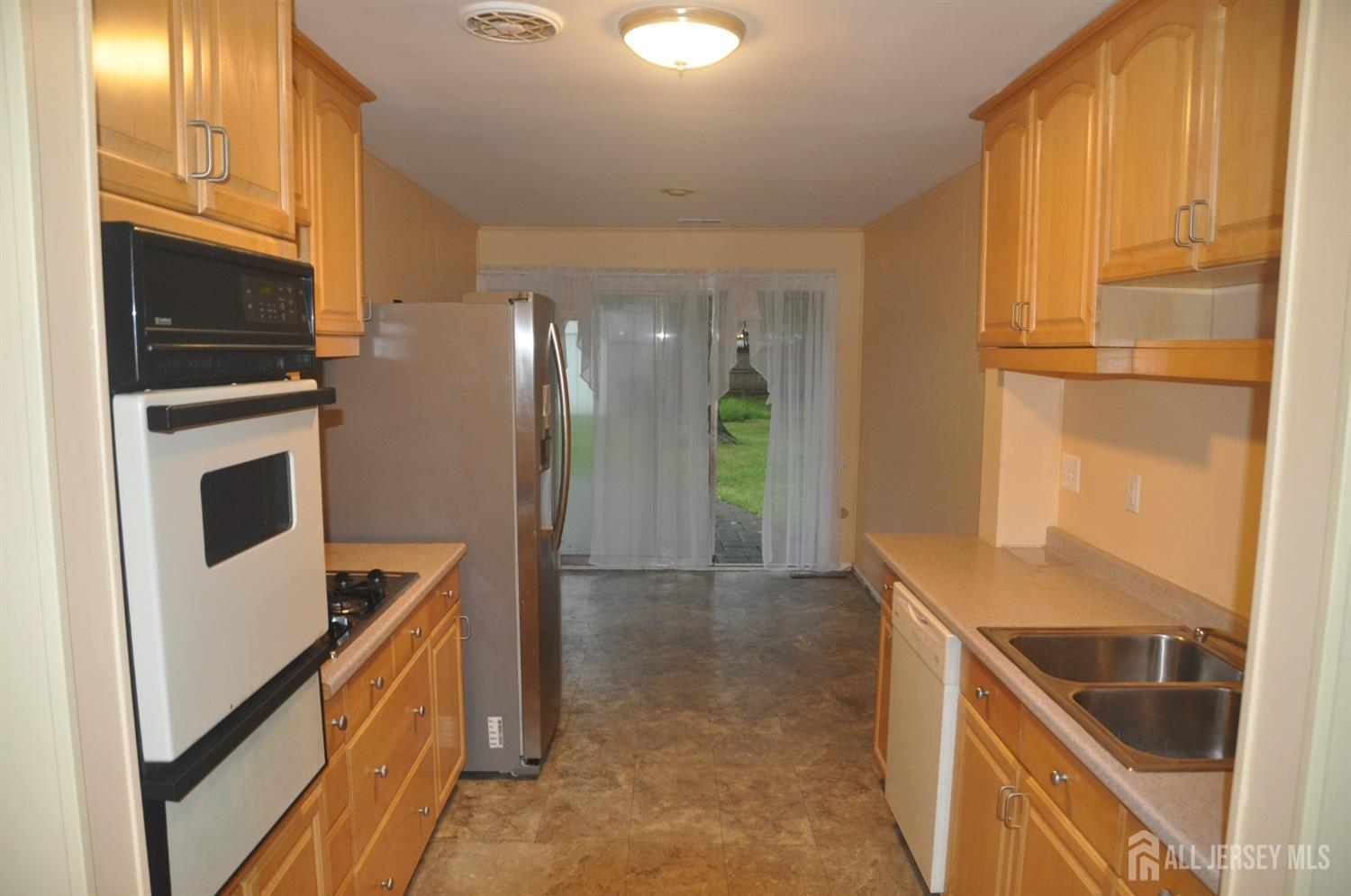 8 Delsey Road, South Brunswick NJ 08824 - View 5