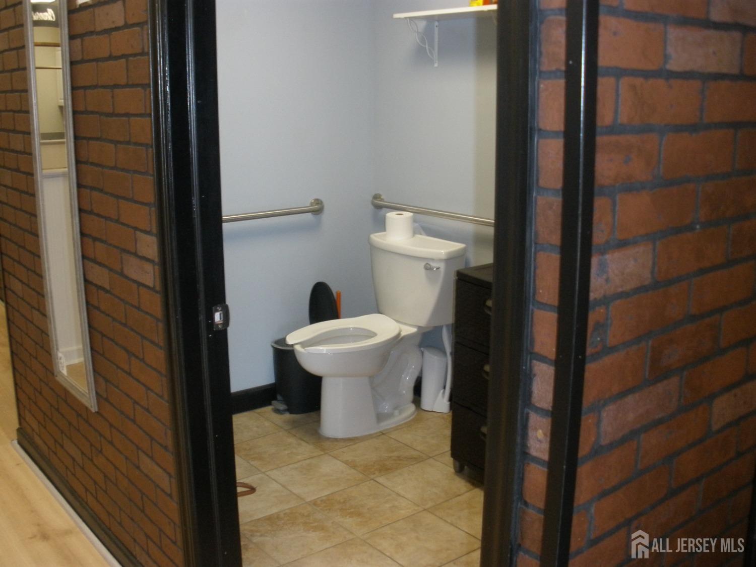 109 Main Street, Sayreville NJ 08872 - View 4