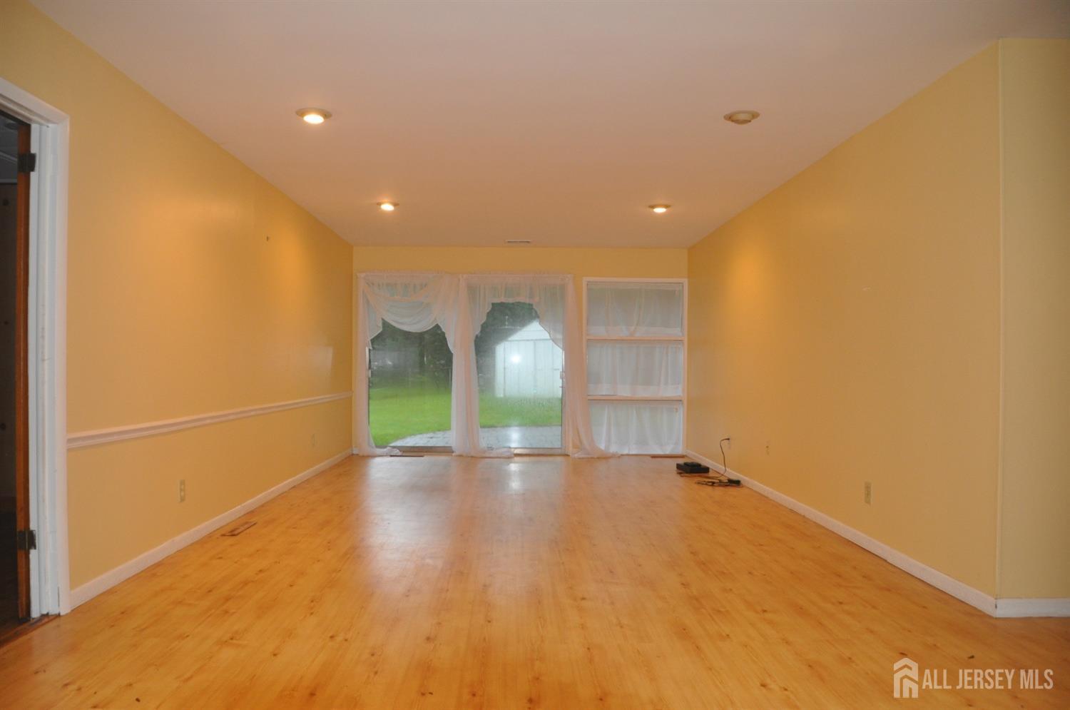8 Delsey Road, South Brunswick NJ 08824 - View 3