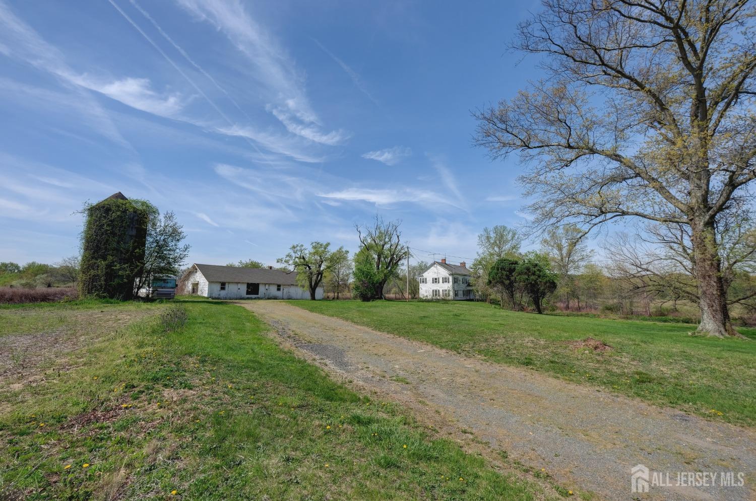 12 Brick Yard Road, Cranbury NJ 08512 - View 2