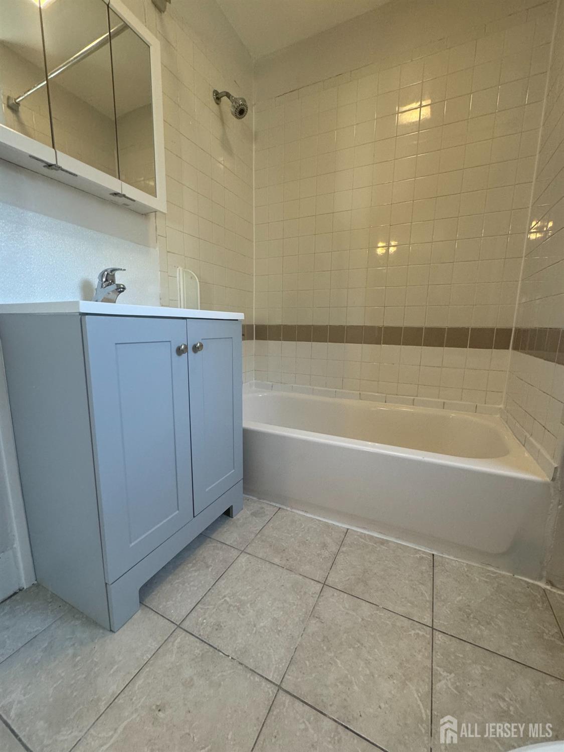 40 John Street # 2, Carteret NJ 07008 - View 5