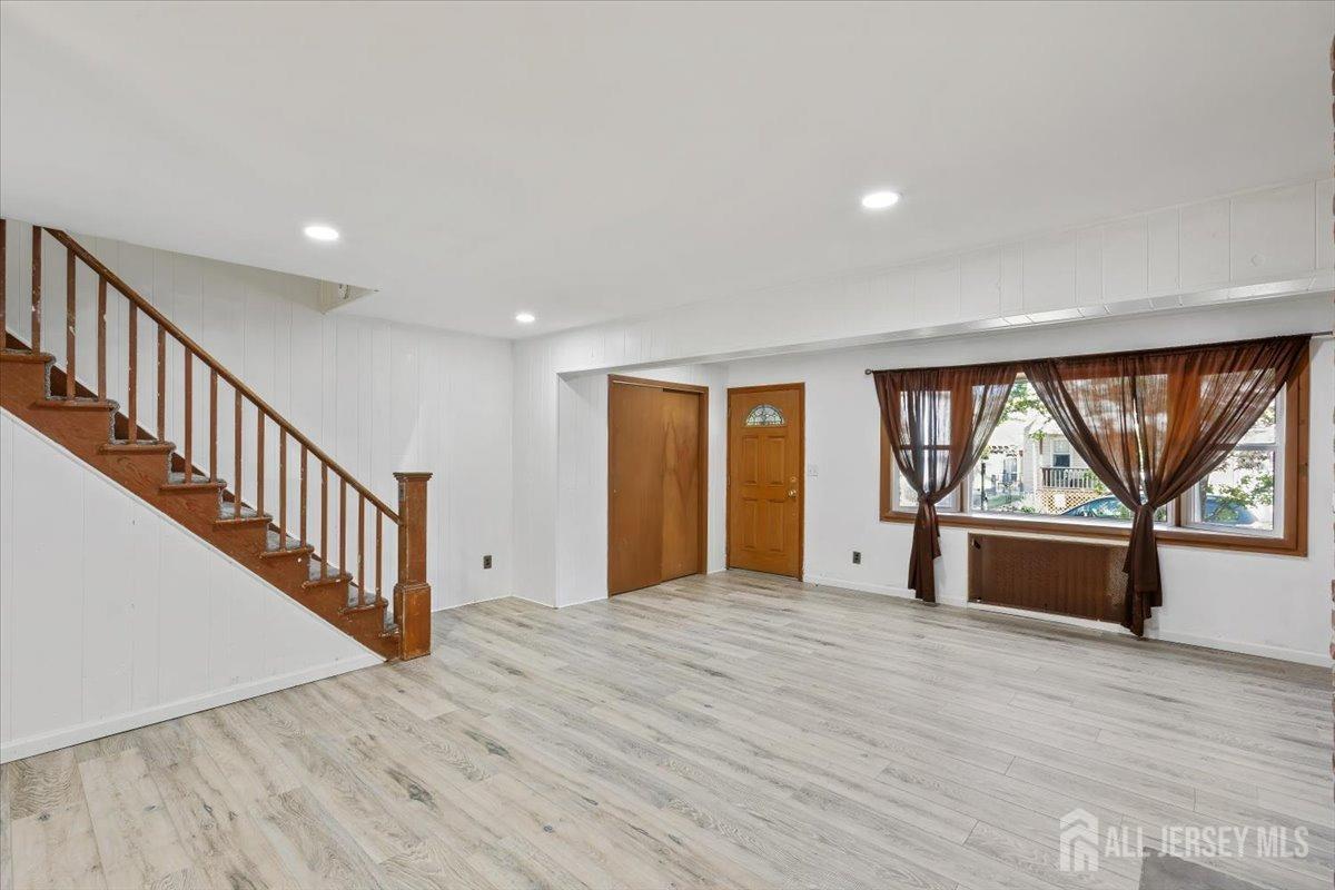 13 Lillian Terrace, Woodbridge Proper NJ 07095 - View 3