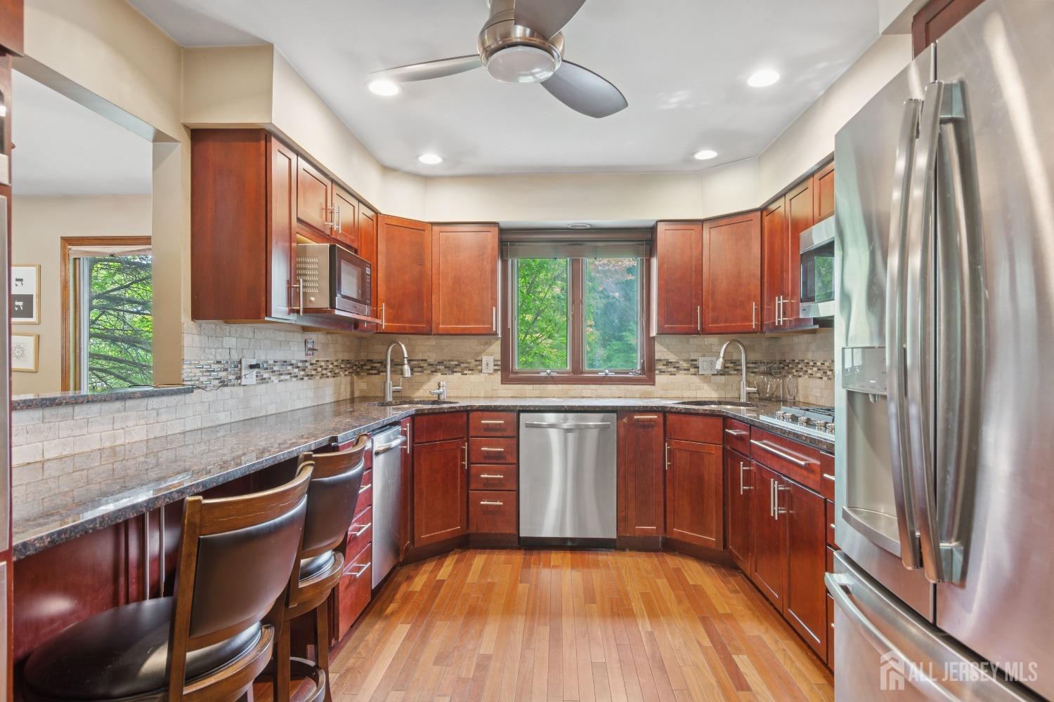13 Edgemount Road, Edison NJ 08817 - View 5