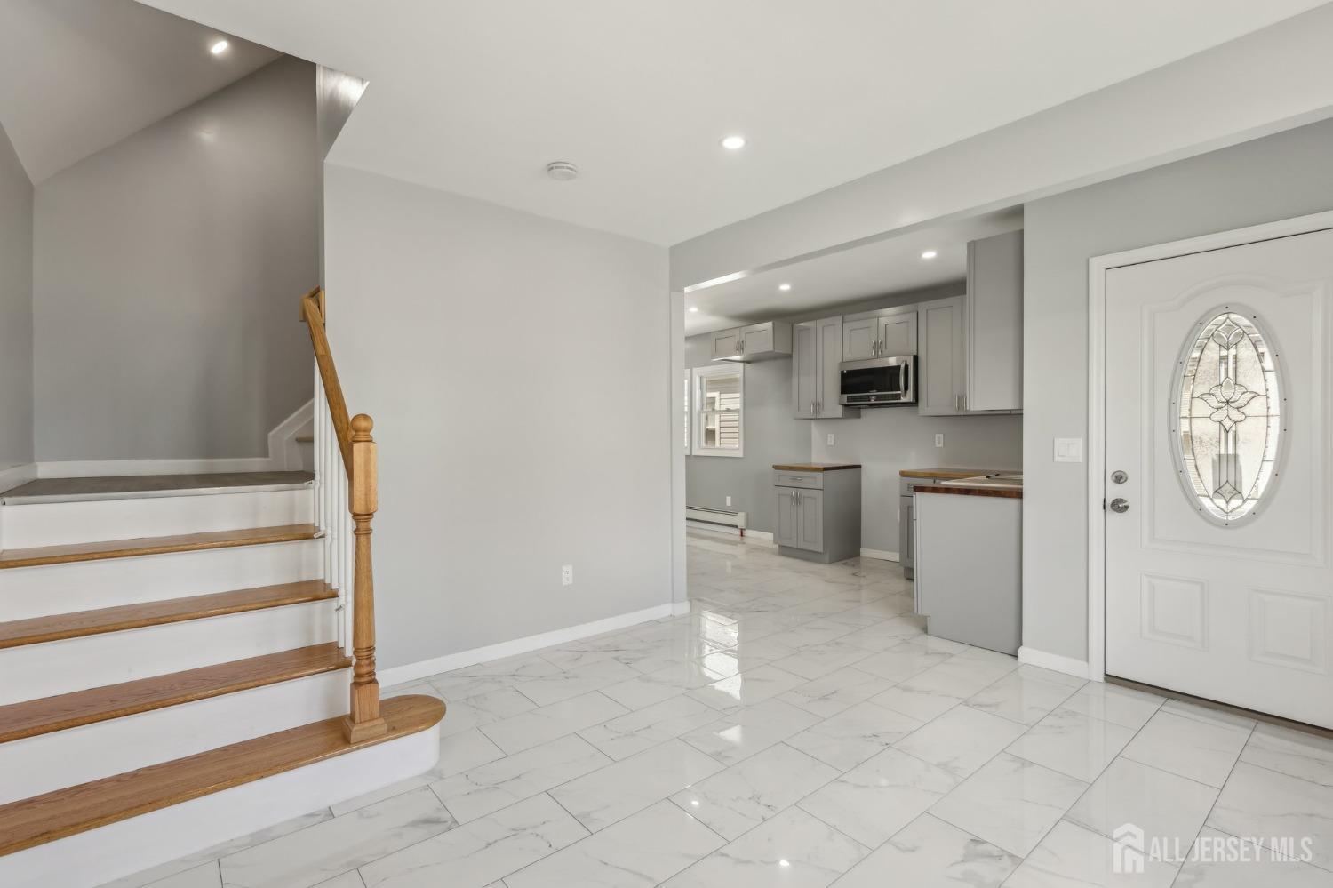 15 Frazer Street, Fords NJ 08863 - View 3
