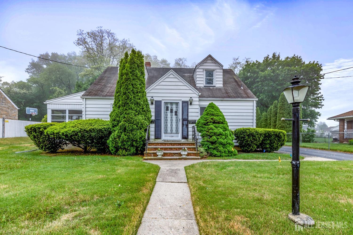 125 Deerfield Road, Sayreville NJ 08872 - View 4
