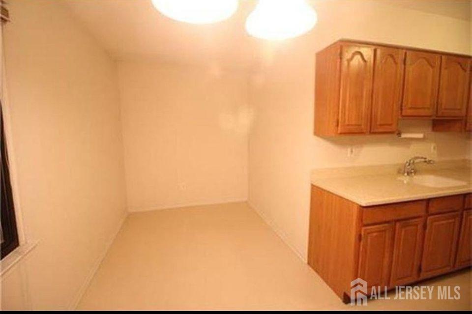 101 Beverly Hill Terrace # M, Middlesex NJ 07095 - View 4