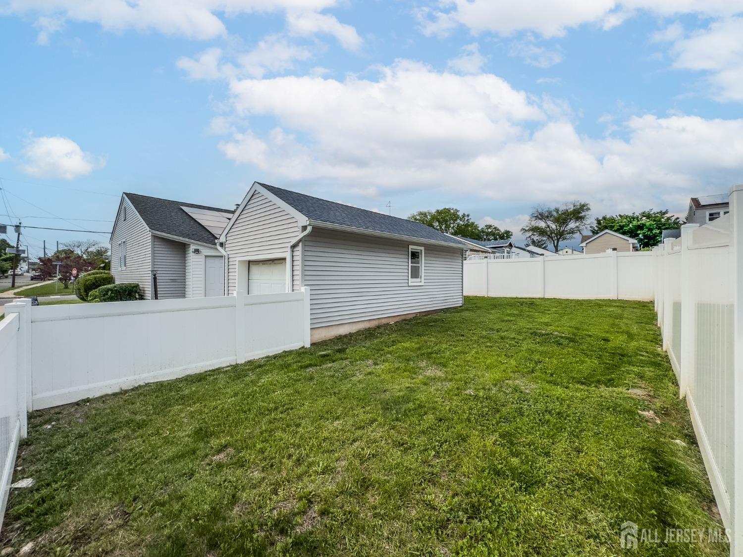 71 Pennsylvania Avenue, Carteret NJ 07008 - View 4