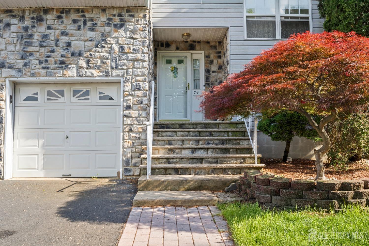 74 Kingfisher Court, Marlboro NJ 07746 - View 3