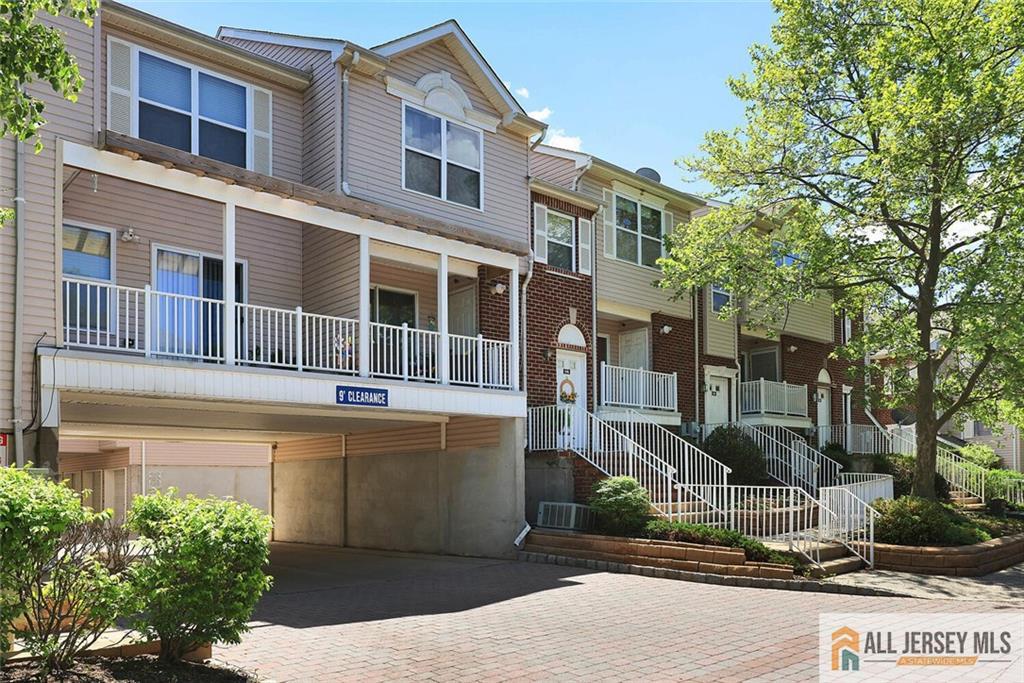 516 Great Beds Court, Perth Amboy NJ 08861 - View 3