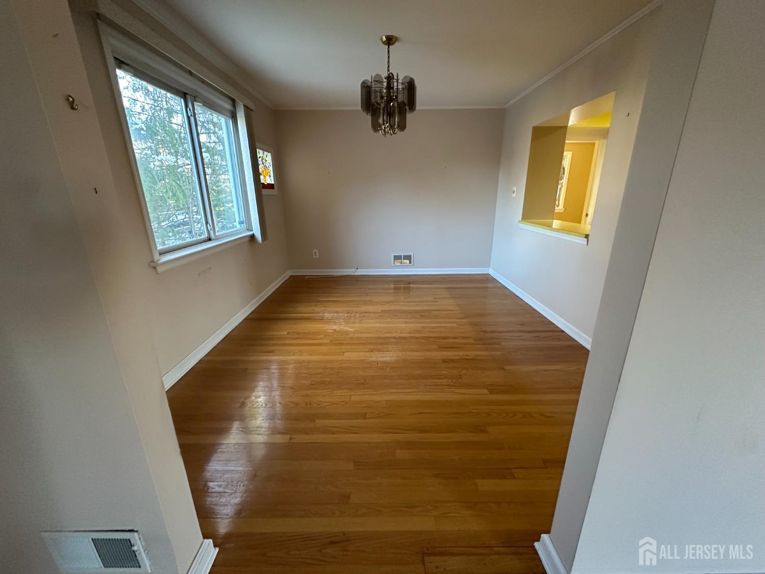 29 Glendale Road, Colonia NJ 07067 - View 4